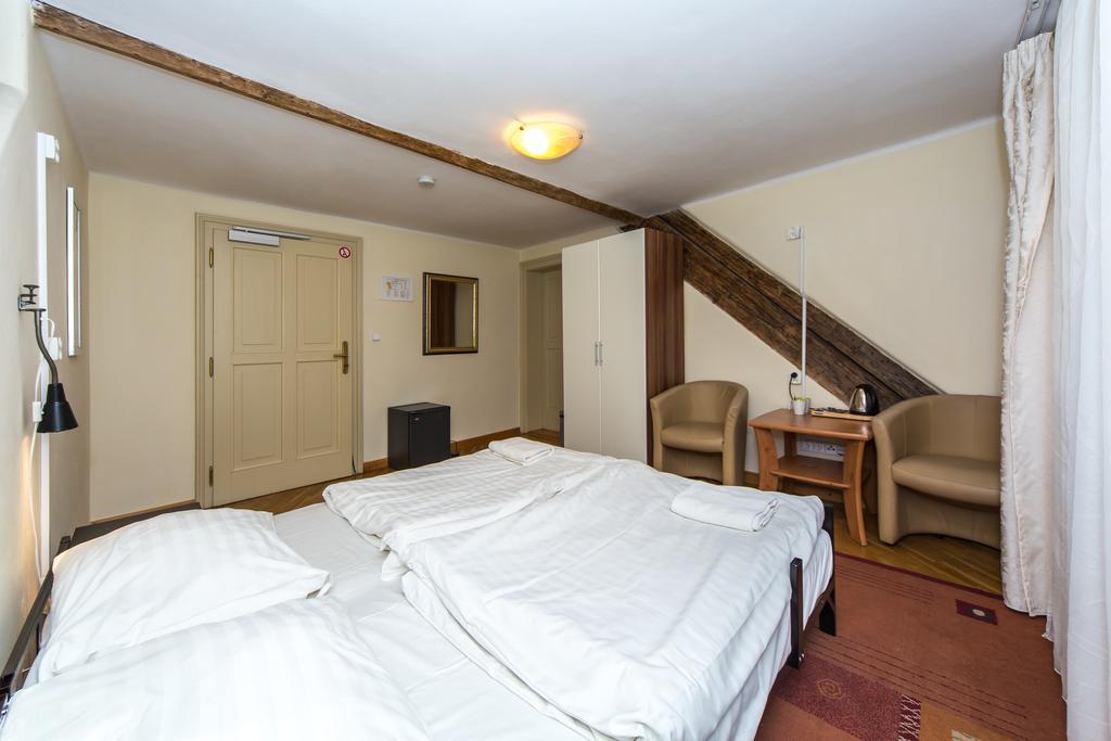 Hostel Mango Prague Exterior photo
